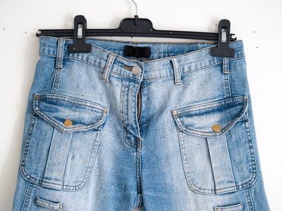 Hvordan re-mote blå jeans i handleposene